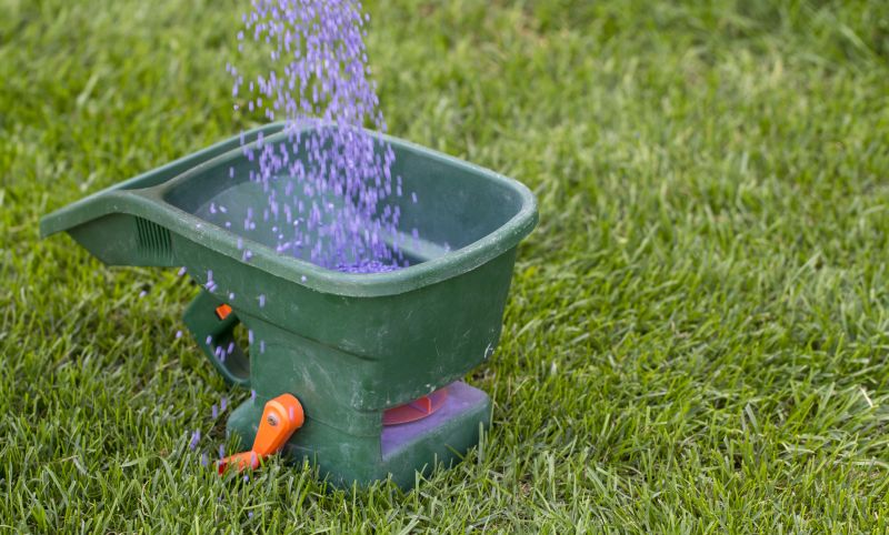 Prevents Weeds